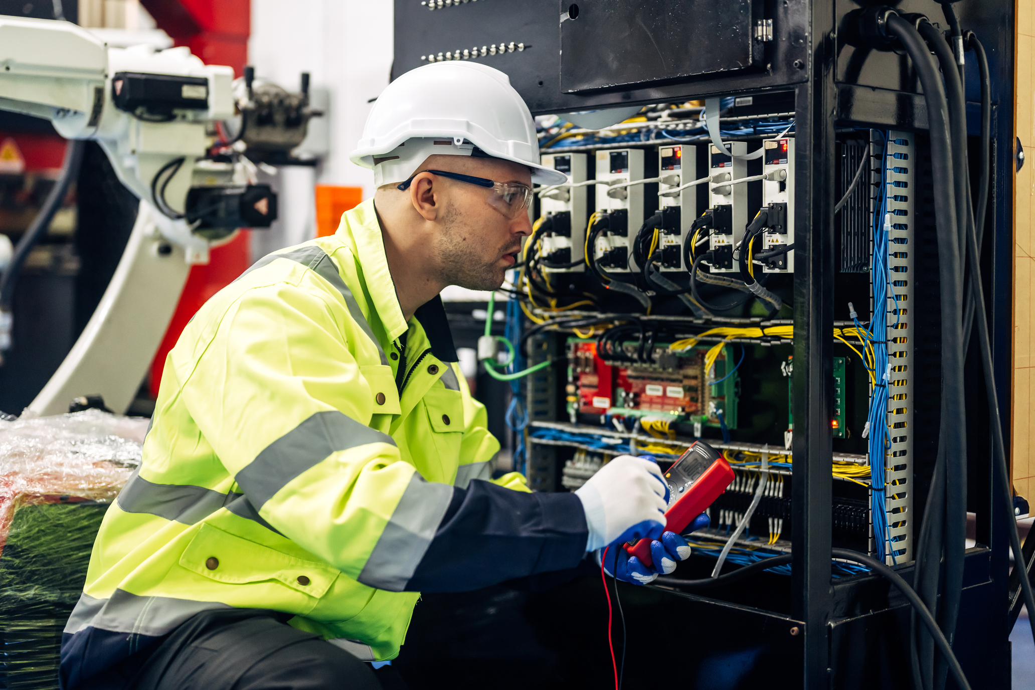 Electrical Contractor in Saudi Arabia
