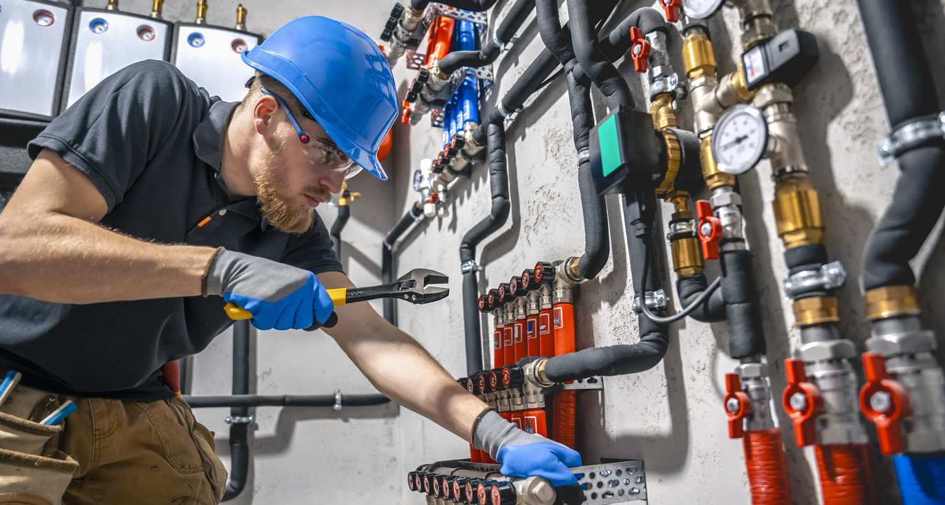 plumbing contractor in Saudi Arabia